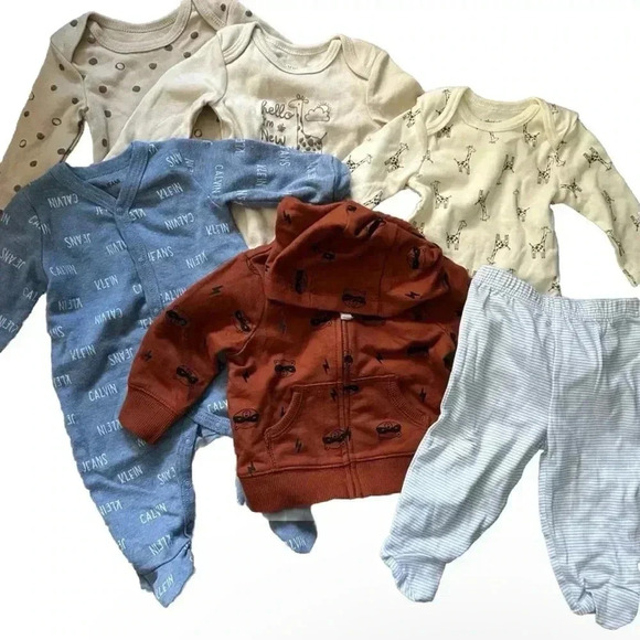 6 Piece Infant Baby Lot Bodysuits Footies Pants Size 0-3 Months - Picture 1 of 7